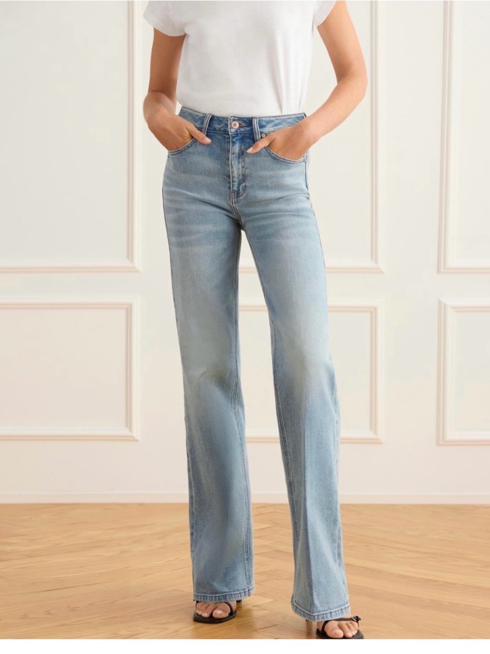 Cabi Jamie High-Rise Straight Leg Women’s Jeans - Light Blue